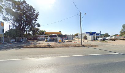 Westside Petroleum Restaurant & Takeaway restaurant